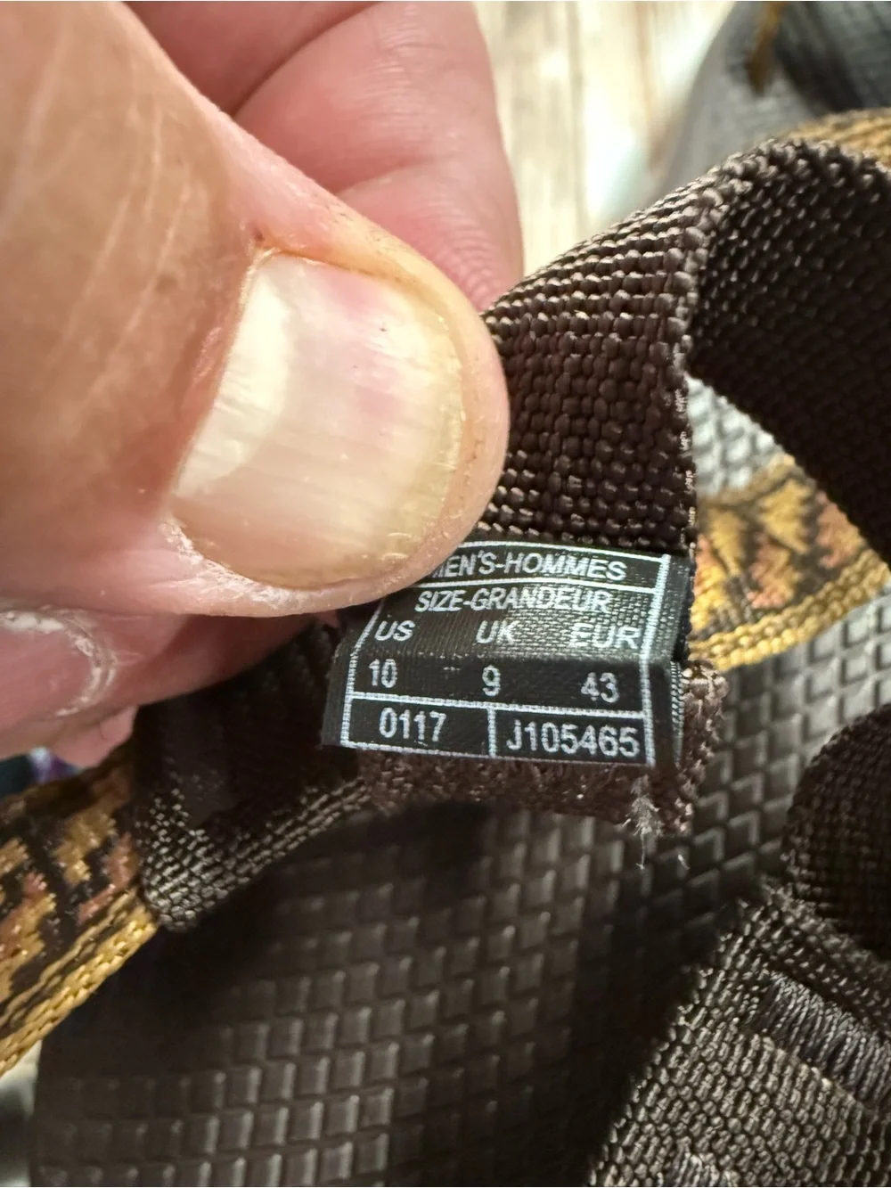 Chaco Men's Brown & Yellow Patterned Strappy Sandals